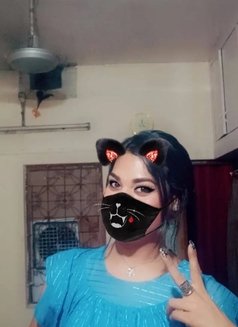 Minalgoddess - Transsexual escort in New Delhi Photo 7 of 16