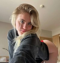 Minata - escort in Jeddah