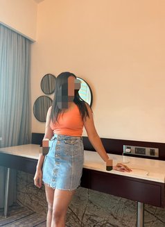 Minaxi - escort in Ahmedabad Photo 6 of 7