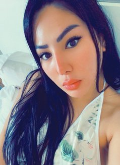 Minh Anh - escort in Şalālah Photo 1 of 5
