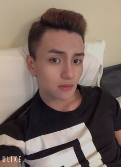 Minh Khangvietnamese - Male escort in Hanoi Photo 3 of 4