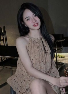 Minh - masseuse in Ahmedabad Photo 3 of 3