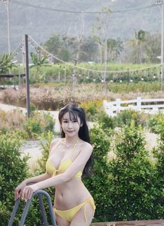 Mini Hot Girl - puta in Phuket Photo 8 of 8