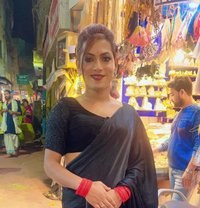 Mini Rajput - Transsexual escort in Indore