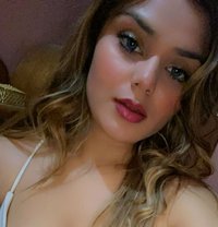 Minisa - escort in Muscat