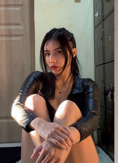 Minji - escort in Bangkok Photo 14 of 22