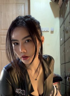 Minji - escort in Bangkok Photo 15 of 22