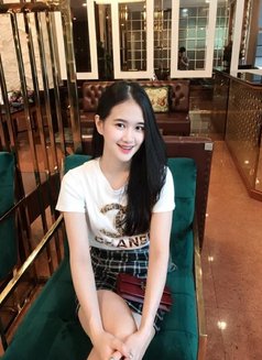 Minji - escort in Bangkok Photo 2 of 5