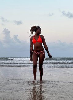 Minkle - escort in Nairobi Photo 2 of 7