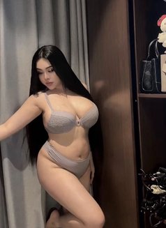Minna Professional massage (service) - escort in Riyadh Photo 12 of 16