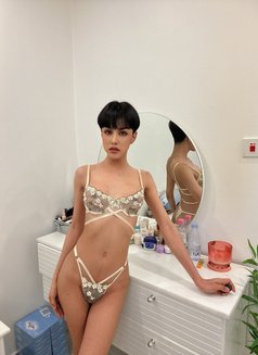 New Ladyboy - masseuse in Bangkok Photo 5 of 6