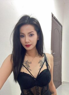 Minnie New in Mucsat - puta in Muscat Photo 11 of 12