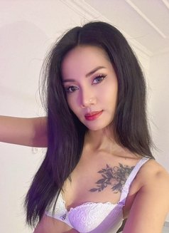 Minnie New in Mucsat - puta in Muscat Photo 6 of 15