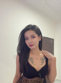 Minnie New in Mucsat - puta in Muscat Photo 15 of 15