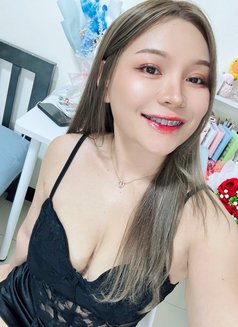 Minnie - Masajista in Bangkok Photo 3 of 10