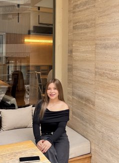 Minnie - masseuse in Bangkok Photo 7 of 8