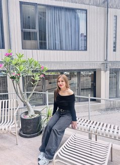 Minnie - masseuse in Bangkok Photo 8 of 8