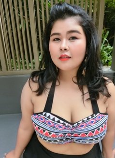 Minnie - escort in Bangkok Photo 1 of 5