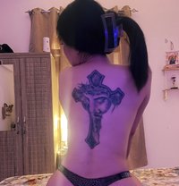Minnie - escort in Muscat