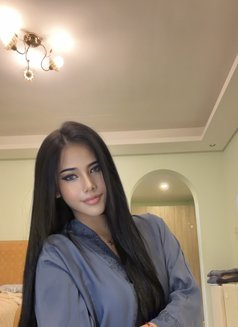 Minnie - Transsexual escort in Al Manama Photo 4 of 6