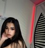 Minnie - Transsexual escort in Doha Photo 3 of 4