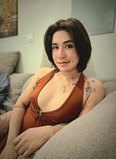 KANTARAT 87 ladyboy - masseur in Al Juffair Photo 1 of 7