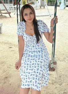 Minny - Masajista in Bangkok Photo 4 of 6