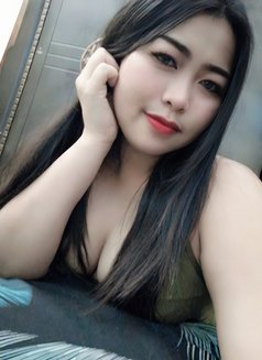 Minny good service - escort in Al Sohar Photo 6 of 10