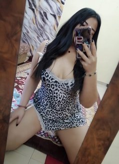 Minny - puta in Al Sohar Photo 2 of 11