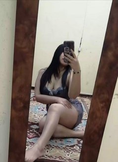 Minny - escort in Al Sohar Photo 9 of 14