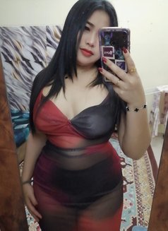 Minny - escort in Al Sohar Photo 7 of 10