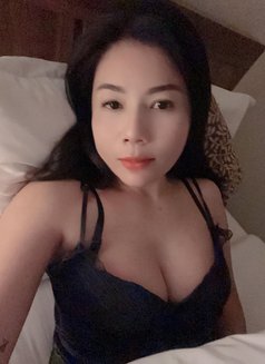 Minny - escort in Jubail Photo 5 of 6