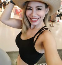 Minny - escort in Phuket Photo 4 of 6