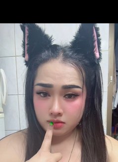Minny - Transsexual escort in Abu Dhabi Photo 6 of 6