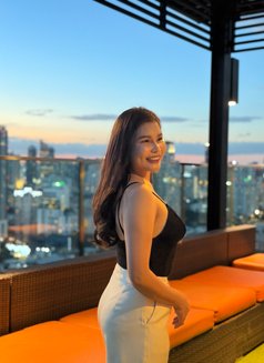 Mintra relax massage GFE - puta in Bangkok Photo 1 of 9