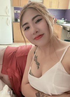 Minwo - escort in Al Juffair Photo 3 of 4