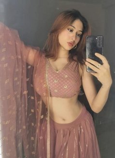 Minzy - masseuse in Jeddah Photo 1 of 1