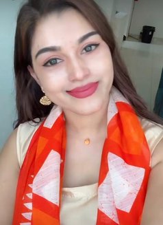 Minzy - masseuse in Tirana Photo 1 of 1