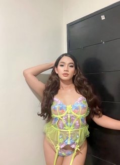 HUGE COCK Asha - Acompañantes transexual in Manila Photo 6 of 22