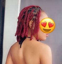 Mira Available now - puta in Accra