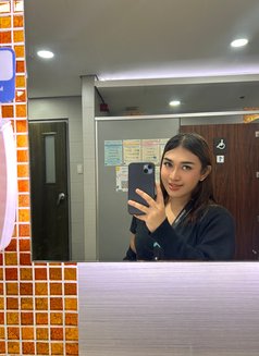 Mira "cam , meet , sext , content" - escort in Manila Photo 15 of 16