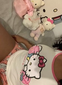 Mira - escort in Cairo Photo 5 of 5