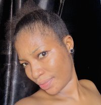 Mira - Agencia de acompañantes transexuales in Lagos, Nigeria