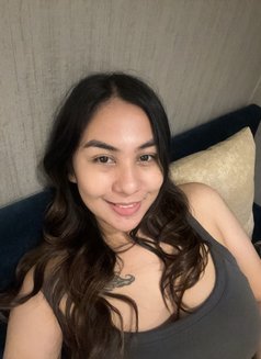 Mira - escort in Makati City Photo 4 of 4