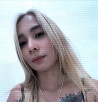Mira - escort in Manila