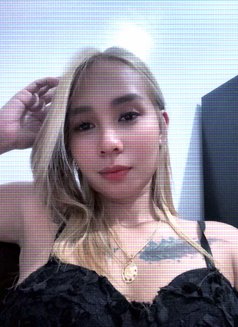 Mira - escort in Manila Photo 8 of 10