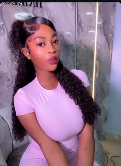 Mira - puta in Noida Photo 5 of 5