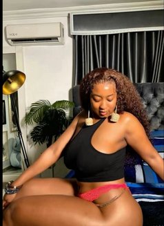 Mira - escort in Noida Photo 4 of 10