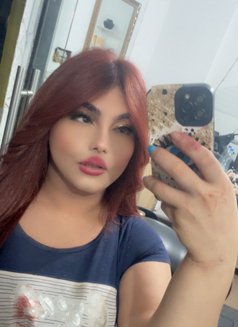 Mira - Transsexual escort in Beirut Photo 12 of 13
