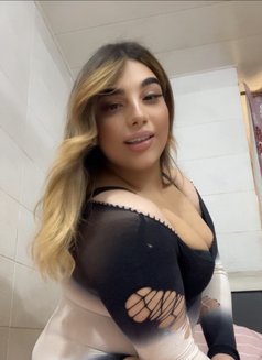 Mira - Acompañantes transexual in Beirut Photo 17 of 21